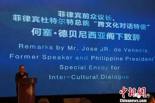 深度挖掘香港一码一肖资料大全198期，带你走进神秘的世界