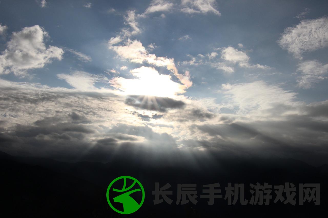 (在逆光者眼中,我看见了如梦如幻的人生演绎)在逆光者眼中，我看见了如梦如幻的人生演绎