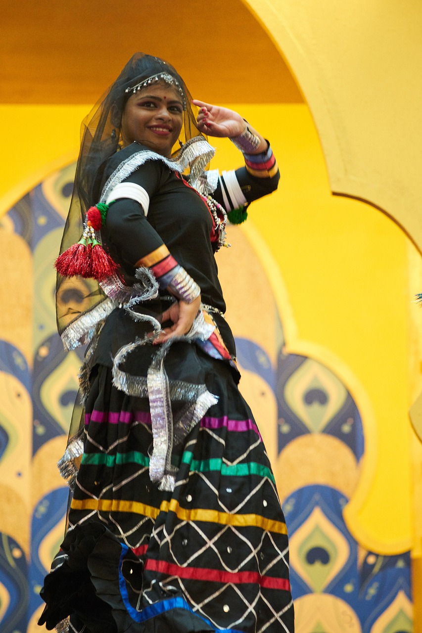 (魔卡之耀 官网)关于魔卡之耀GM版消失的原因分析