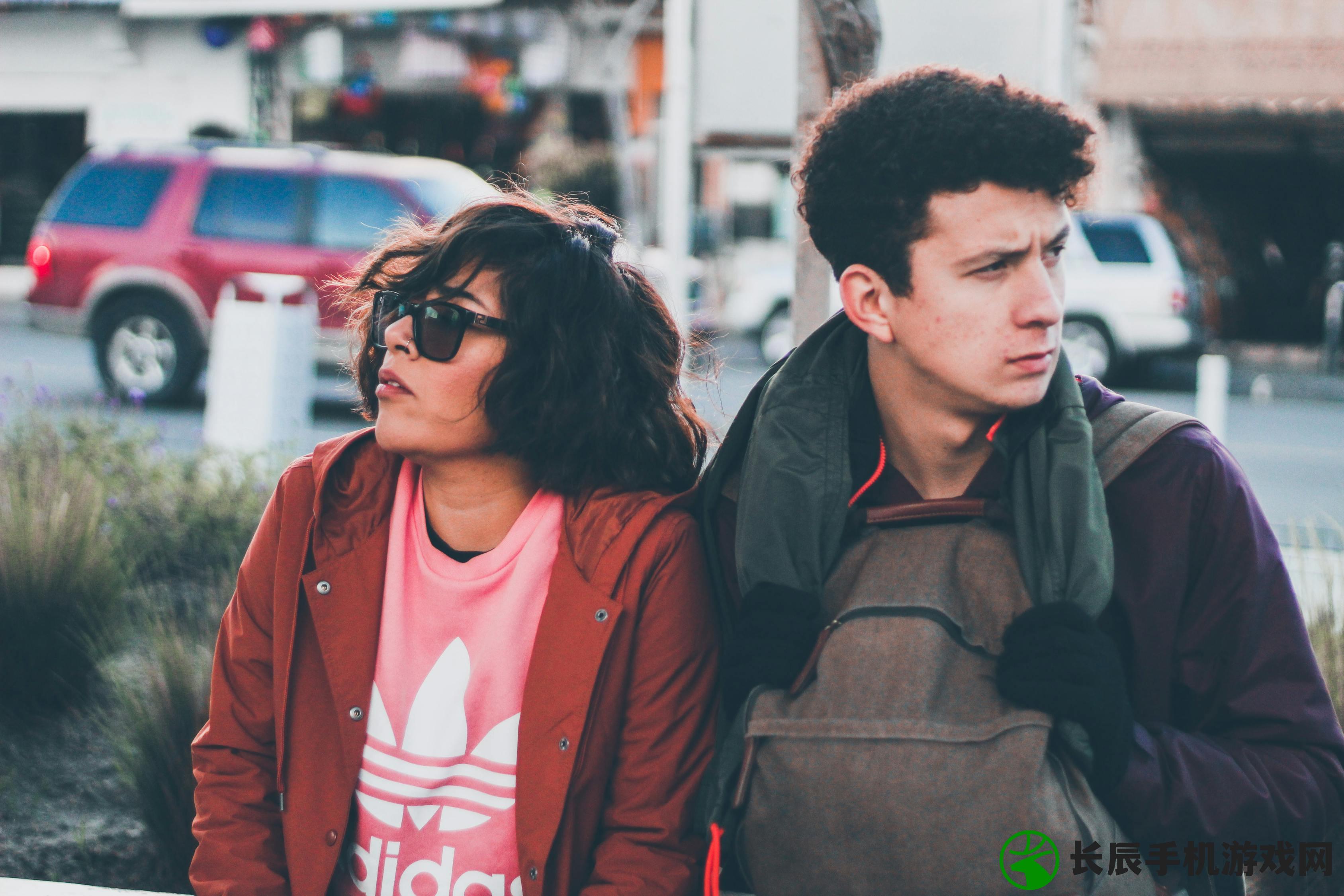 (爱情公寓第一季免费观看完整版)爱情公寓第一季,都市情感喜剧的璀璨开篇